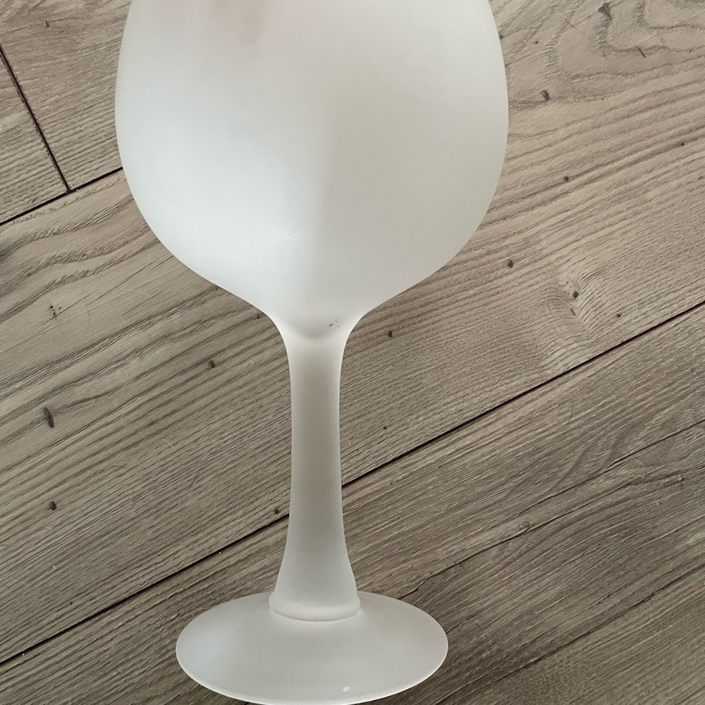 Planet Hollywood Frosted Glass Goblets - Set of 2 Collectables - Picture 5 of 12